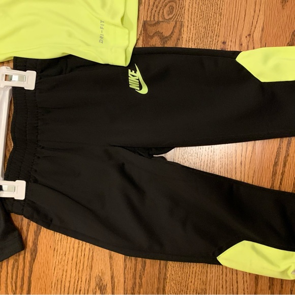 Nike two piece set with track pants and dri fit top - Picture 2 of 6